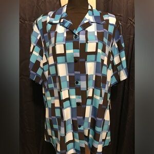 NWT Button Down Blouse Size 2XL.